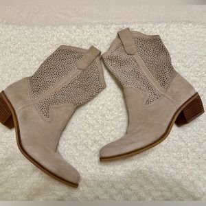 BCBGeneration Bastille Suede Cowboy Boots - Size 8